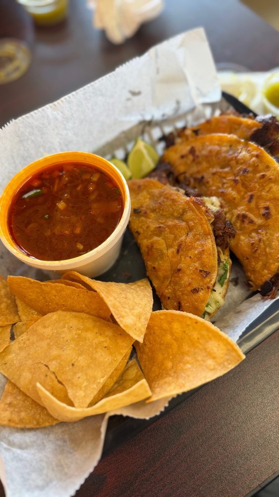 Champion Burritos Mexican Food — Mexican restaurant in Gladstone