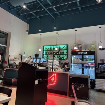 Botta Neapolitan - Gelato and bread station - Pizza Near Me - Melbourne, Florida