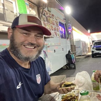 El Jalapeño Feliz - 3 Tacos - Food Trucks Near Me - Silver Spring, Maryland El Jalapeño Feliz - 3 Tacos - Food Trucks Near Me - Silver Spring, Maryland