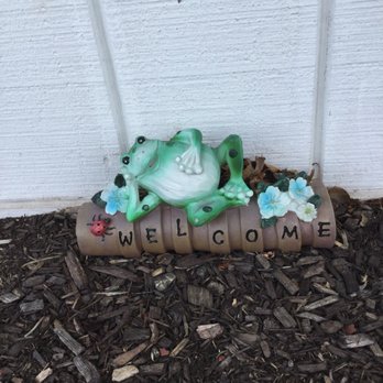 Chris' Restaurant -  frog sitting on a welcome sign - Diners Near Me - Lorain, Ohio