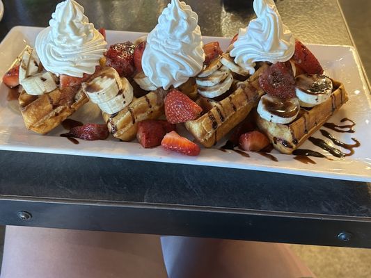 Eggspectation - Maisonneuve by null