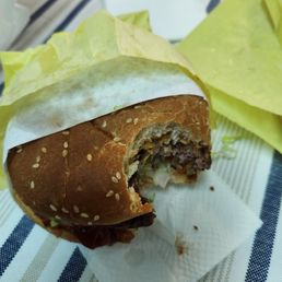 Jumbo cheeseburger