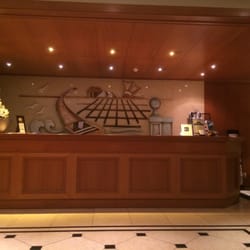Hotel Moliceiro - Front desk. Very welcoming.