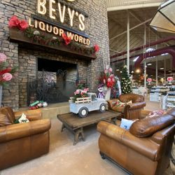 Bevy's Liquor World - Littleton - Comfy seats!