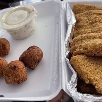 Texas BBQ Wagon - 6 Pcs of Fish - Soul Food Near Me - Las Vegas, Nevada Texas BBQ Wagon - 6 Pcs of Fish - Soul Food Near Me - Las Vegas, Nevada