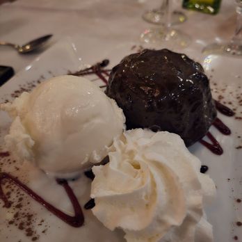 Robert's Scratch Kitchen - New American Near Me - Totowa, New Jersey