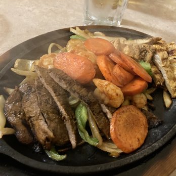 Chapalas Mexican Restaurant - Steak, chicken, shrimp fajitas. - Mexican Near Me - Eugene, Oregon Chapalas Mexican Restaurant - Steak, chicken, shrimp fajitas. - Mexican Near Me - Eugene, Oregon
