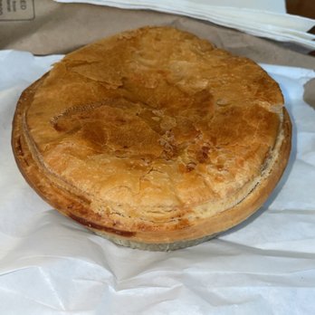 Barangaroos Aussie Pies - Peppered Steak & Mushroom Pie - Australian Near Me - Chicago, Illinois