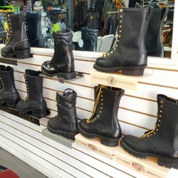 Work Boot Warehouse - My new favorite spot.