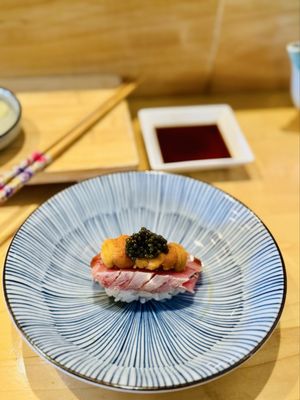 Boto Sushi Del Mar by null