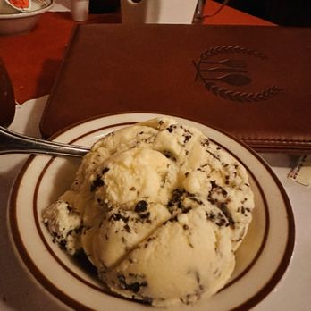 Hitching Post - Choc chip ice cream - Barbeque Near Me - Casmalia, California