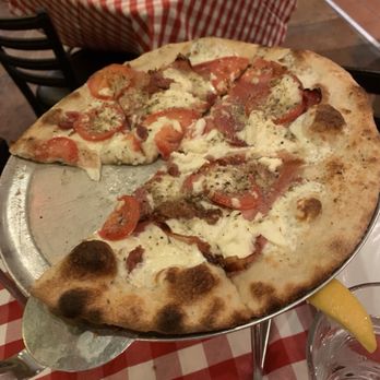Grimaldi's Pizzeria - White pizza w/toppings - Pizza Near Me - Chandler, Arizona Grimaldi's Pizzeria - White pizza w/toppings - Pizza Near Me - Chandler, Arizona