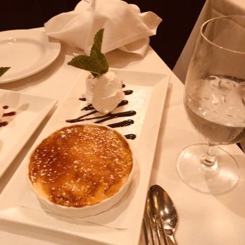 Benjamin Steakhouse - Crem brûlée's - Steakhouses Near Me - White Plains, New York