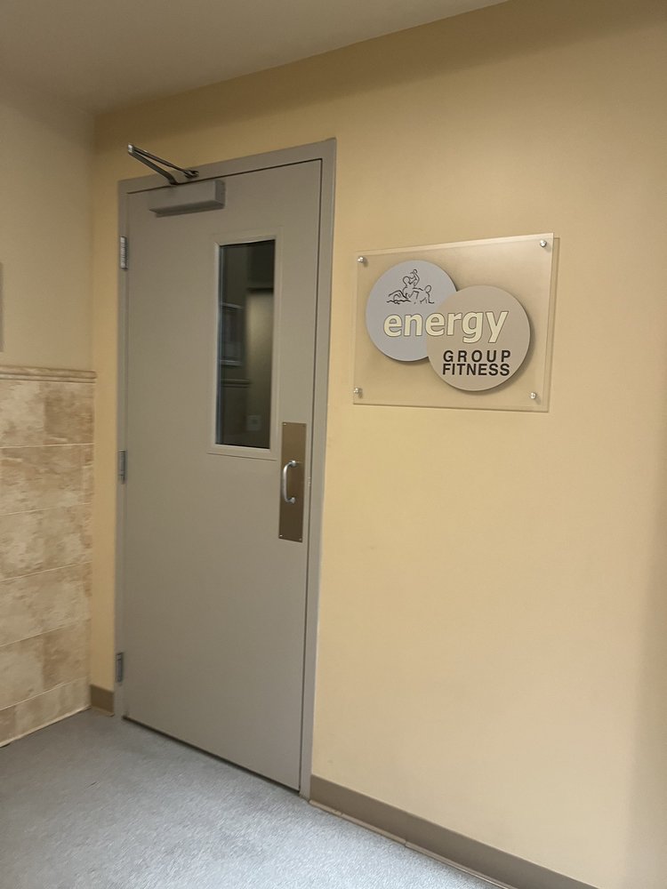 HEALTHQUEST FITNESS CENTER Updated March 2025 83 Photos & 96 Reviews 3175 California Blvd