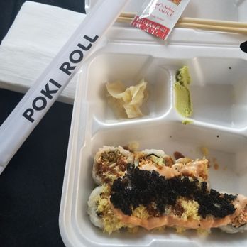 Poki Roll - Mexican Roll with caviar and ginger and wasabi, Delicious - Japanese Near Me - Cypress, California