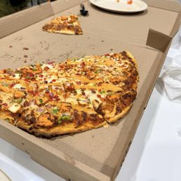 Butter Paneer Pizza