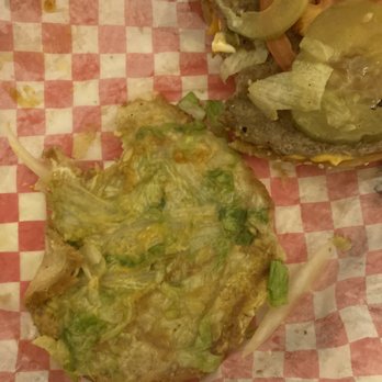 Fast Eddie's MOAB - Wet old lettuce and wet bun very horrible and disgusting - Fast Food Near Me - Modesto, California Fast Eddie's MOAB - Wet old lettuce and wet bun very horrible and disgusting - Fast Food Near Me - Modesto, California