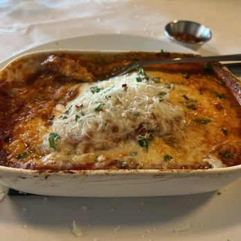 MA'S Italian Kitchen - LASAGNA - Italian Near Me - Burbank, California