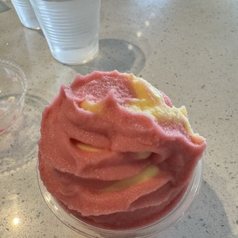 Oke Poke - Strawberry/Pineapple Dole Whip - Poke Near Me - Walnut Creek, California Oke Poke - Strawberry/Pineapple Dole Whip - Poke Near Me - Walnut Creek, California
