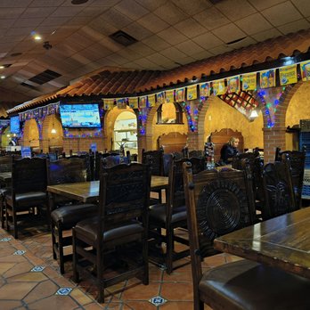 Palacio Maya Mexican Restaurant - Dining area - Mexican Near Me - Toledo, Ohio Palacio Maya Mexican Restaurant - Dining area - Mexican Near Me - Toledo, Ohio
