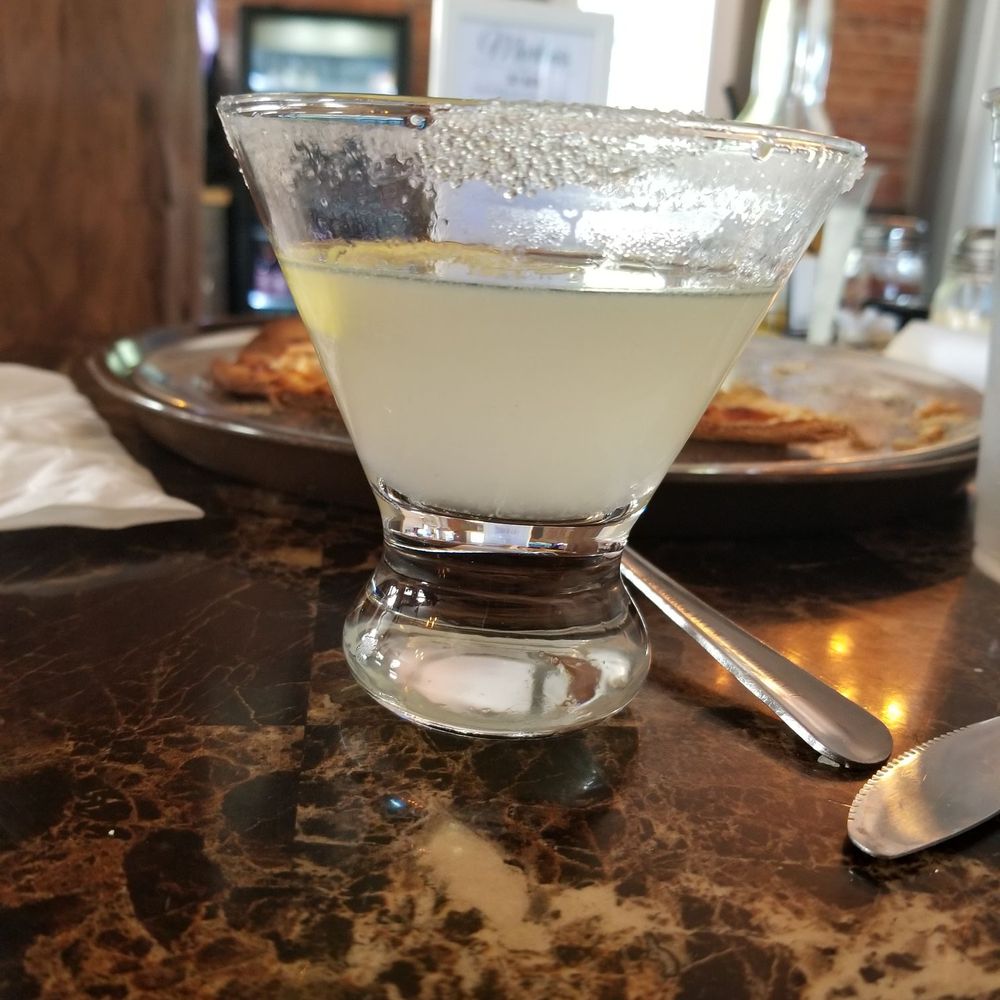The Ruma Mill - Lemon Drop Martini - Wine Bars Near Me - Ruma, Illinois