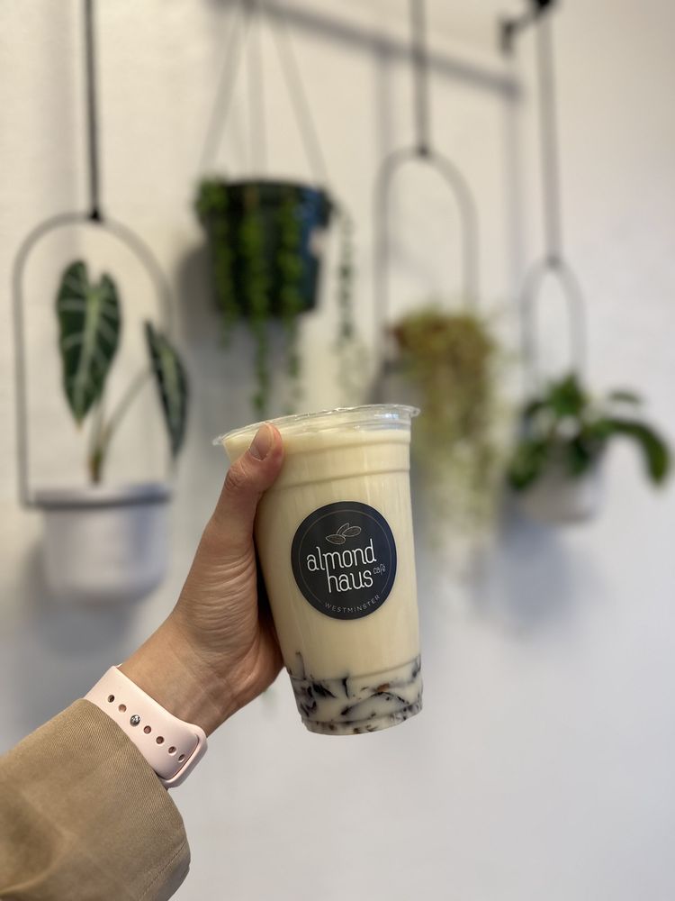 Almond Haus Cafe - Westminster