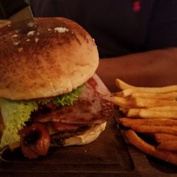 Baja Burger - Especialle burger
