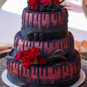 Surf Point Coffee House - Wedding cake - Breakfast & Brunch Near Me - Shelter Cove, California Surf Point Coffee House - Wedding cake - Breakfast & Brunch Near Me - Shelter Cove, California