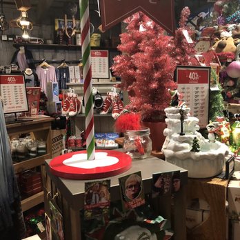 Cracker Barrel Old Country Store - Christmas decorations in the gift shop - Breakfast & Brunch Near Me - Ocala, Florida