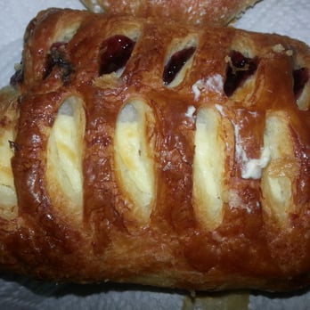 Paris Baguette - Bakeries Near Me - Fullerton, California Paris Baguette - Bakeries Near Me - Fullerton, California
