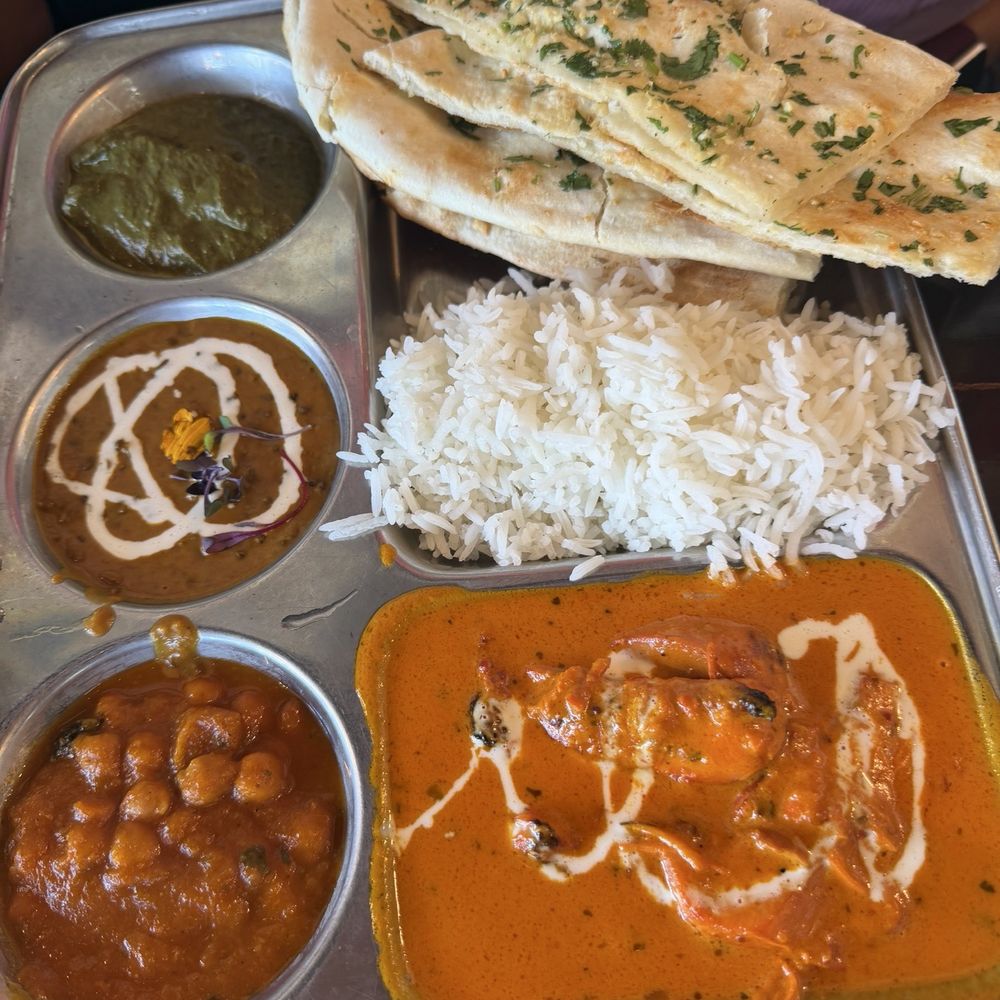 Daddy Ji Finest Indian Cuisine - Butter chicken plate - Indian Near Me - Claremont, California Daddy Ji Finest Indian Cuisine - Butter chicken plate - Indian Near Me - Claremont, California