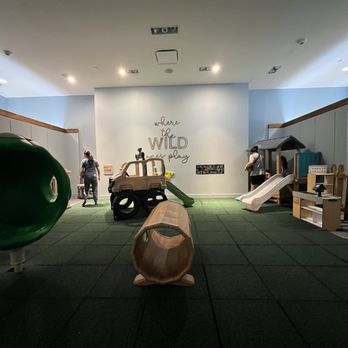 Monkeyin Around - Indoor Playcenter Near Me - Stockton, California