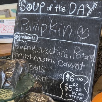 Peace Café - As of 10/22 - Vegan Near Me - Honolulu, Hawaii