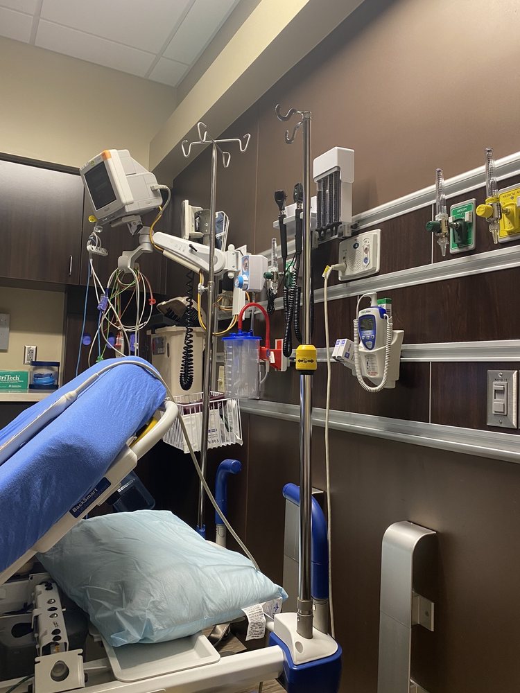 ADVENTHEALTH WINTER GARDEN - 18 Photos & 34 Reviews - 2000 Fowler Grove