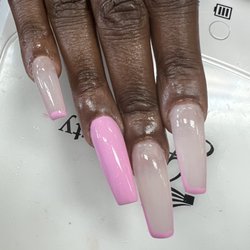 Family Nails