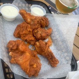 Wings Wings