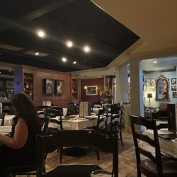 Cafe Bella - Dining Room