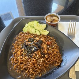 Jjajang ramen