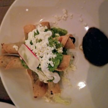 Caracol - Taquitos Tronadores de Carnitas - Seafood Near Me - Houston, Texas
