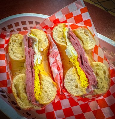 House of Bagels by null