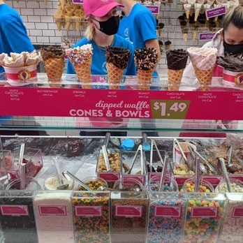 Marble Slab Creamery - Fancy waffle cones and bowls - Ice Cream & Frozen Yogurt Near Me - Oakville, Ontario