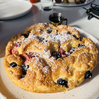 Ceron Kitchen - Soufflé pancake - New American Near Me - Alameda, California
