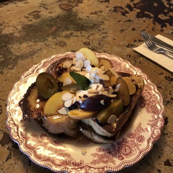 Sparrow - French Toast - Breakfast & Brunch Near Me - Montreal, Quebec Sparrow - French Toast - Breakfast & Brunch Near Me - Montreal, Quebec