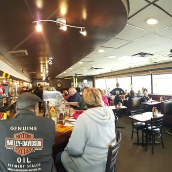 Bizzy Bee Grill - (",) - American Near Me - Southgate, Michigan