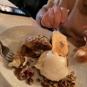 Brenner's Steakhouse - Apple Strudel - Steakhouses Near Me - Houston, Texas