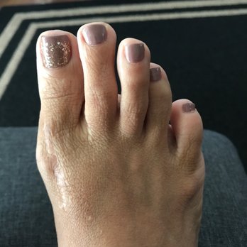 Gradient Nail - Nail Salons Near Me - Honolulu, Hawaii Gradient Nail - Nail Salons Near Me - Honolulu, Hawaii
