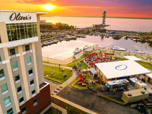 OLIVER’S ROOFTOP - Updated June 2026 - 314 Photos & 186 Reviews - 130 E