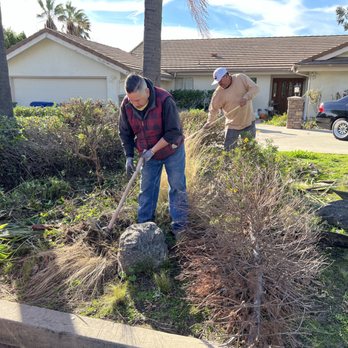 Pedro's Valley Landscaping - two men working in the yard - Landscaping Near Me Pedro's Valley Landscaping - two men working in the yard - Landscaping Near Me
