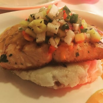 Rubio's Cafe - Tropical salmon with mashed potatoes - Mexican Near Me - Los Angeles, California Rubio's Cafe - Tropical salmon with mashed potatoes - Mexican Near Me - Los Angeles, California