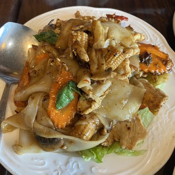 Thai Ghang Waan - Thai Near Me - Springfield, Virginia